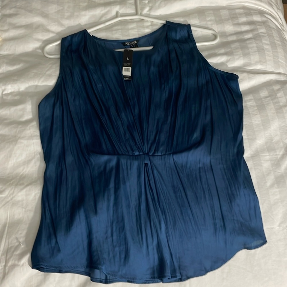 Nic + Zoe navy silk blouse NWT